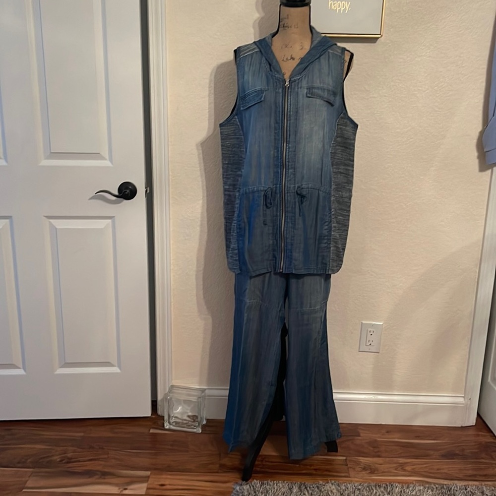 Chico’s size 2 hooded zip vest and wide leg elastic waist draw string pants.